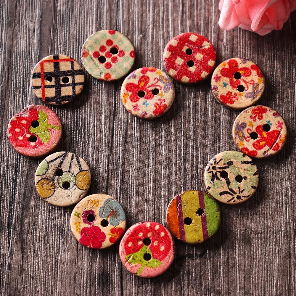 100 PCS Round Pattern Wooden Button Mixed 2 Hole Natural Sewing Children Handmade Clothes Buttons  (1)