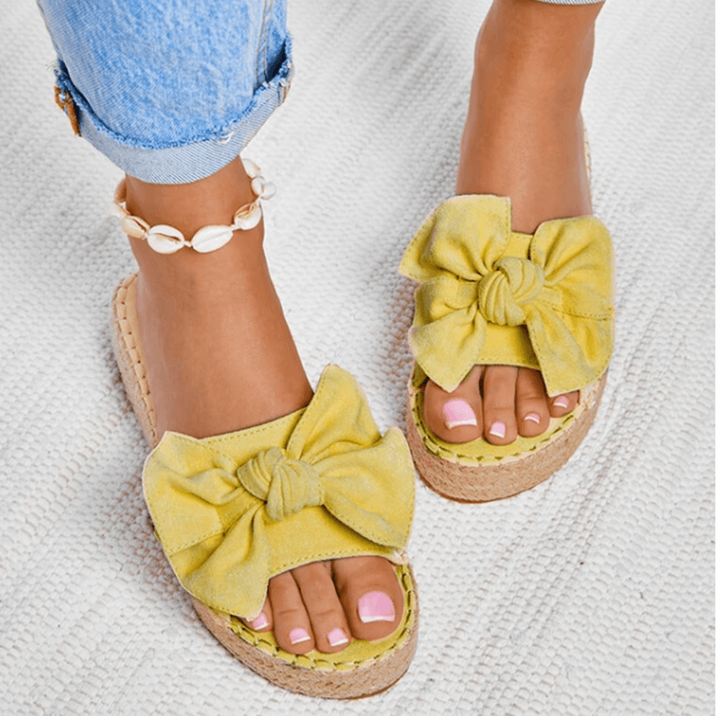 Bow sandals and slippers