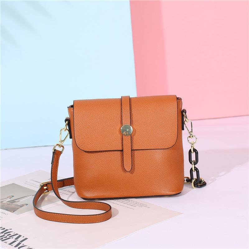 2021 New Export Foundry Withdraw The Cabinet Soft Leather Messenger Small Bag