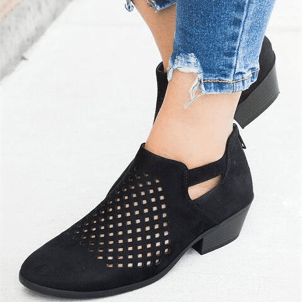 Large Size Women Pattern Hollow Out Suede Slip on Pumps