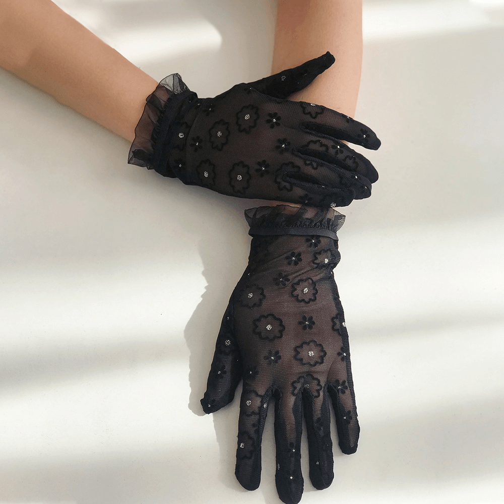 Women Flower Rhinestone Decorate Lace Gloves Fashion Fabric Sunshade Breathable Short Split Finger Gloves Full Finger Gloves