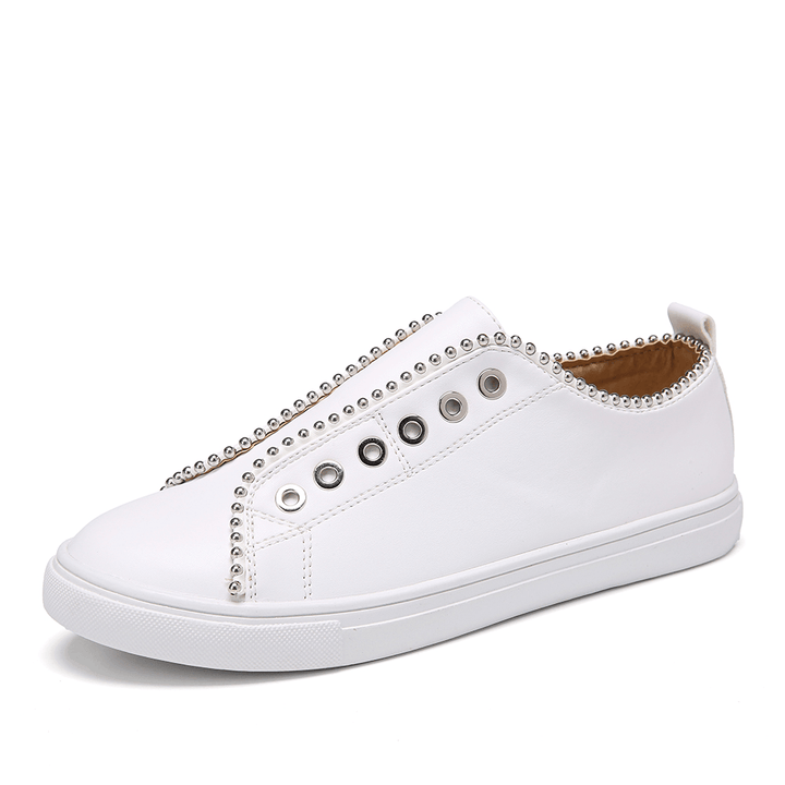 LOSTISY Women Soild Color Studded Slip on Comfy Flats - MRSLM