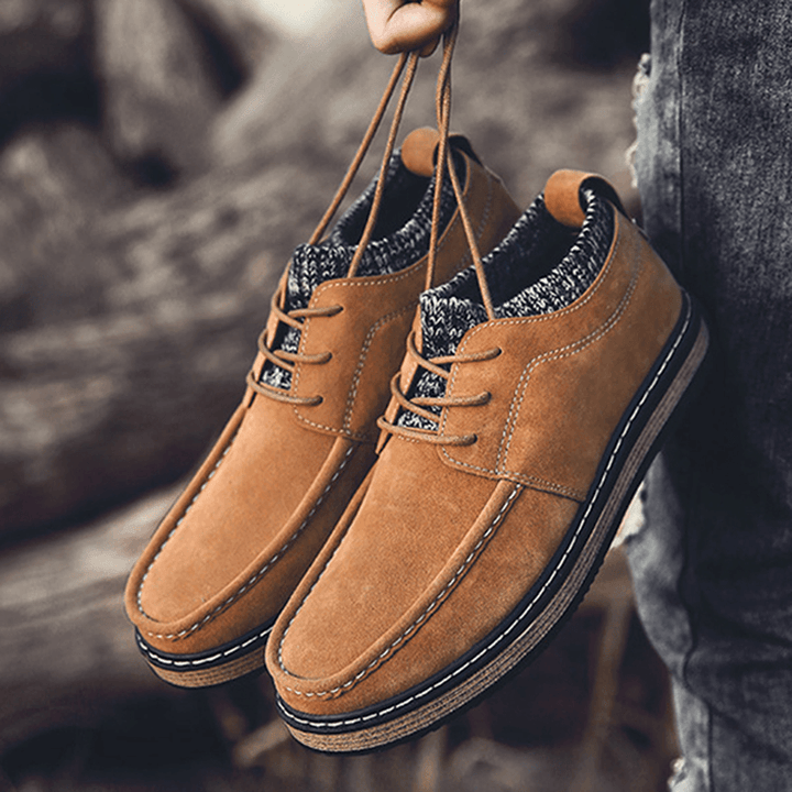 Men Brogue Style Knitted Suede Soft Sole Warm Oxfords Shoes