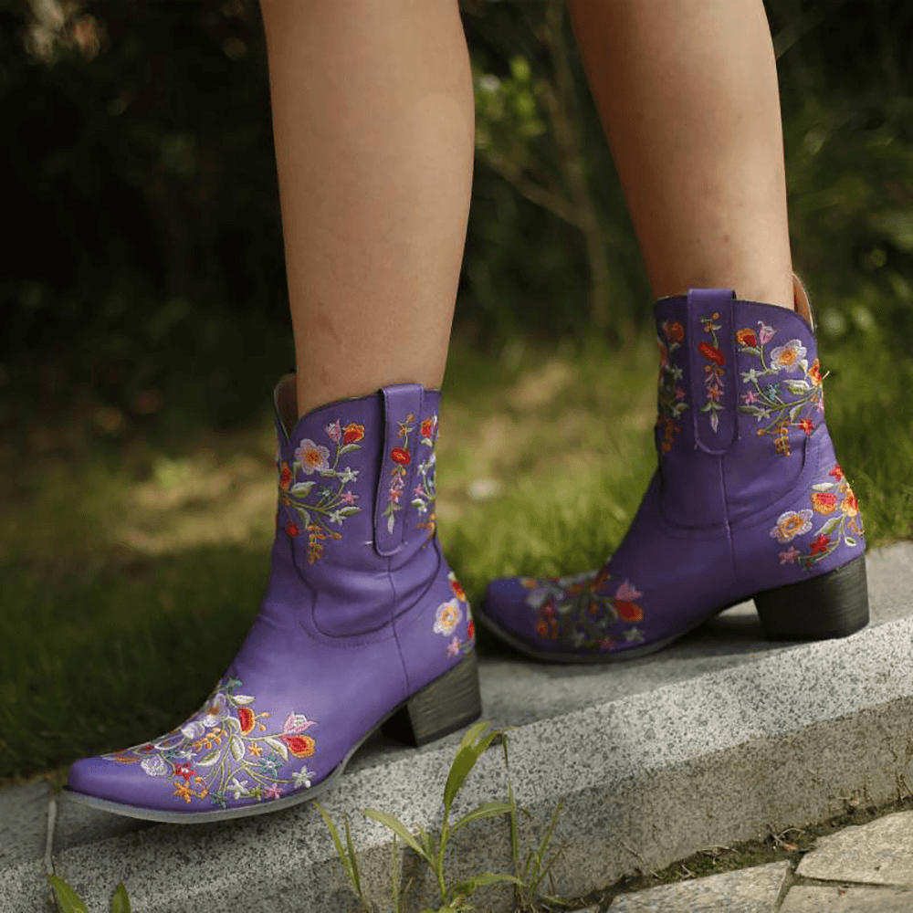 Large Size Women Retro Embroidered Pointed Toe Chunky Heel Slip on Cowboy Boots