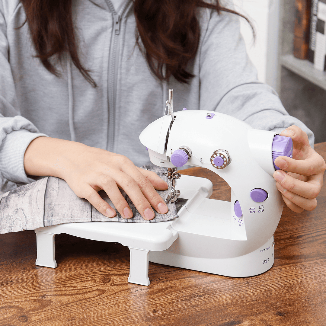 Rechargeable Portable Electric Sewing Machine Household Mini Sewing Machine W/ Light