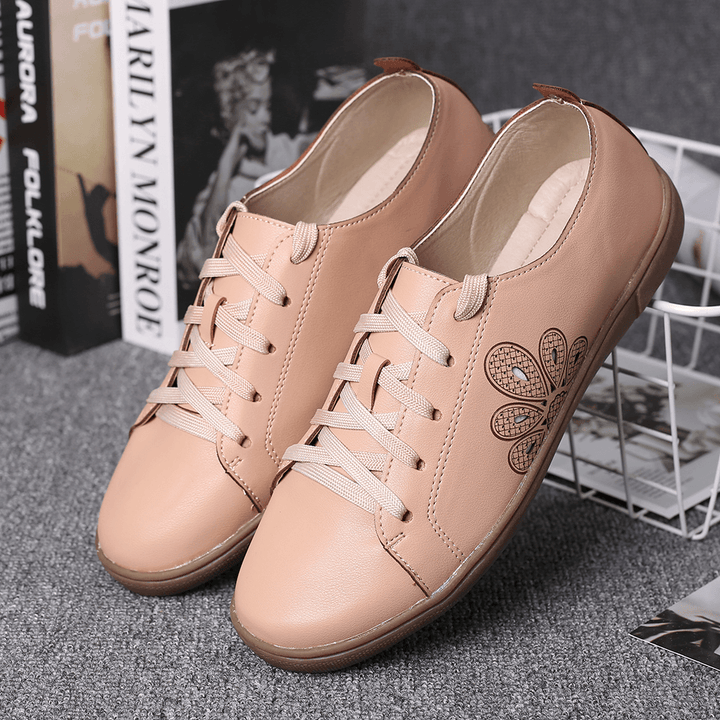 LOSTISY Closed Toe Hollow Out Lace up Casual Flat Shoes