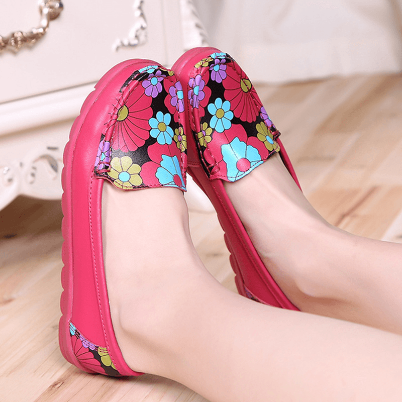 Women Fashion Casual Comfortable Soft Breathable Flower Leather round Toe Flat Loafer Shoes