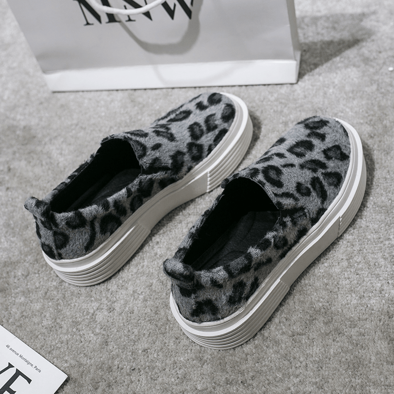 Women Large Size Leopard Suede Slip Resistant Comfy Casual Flats