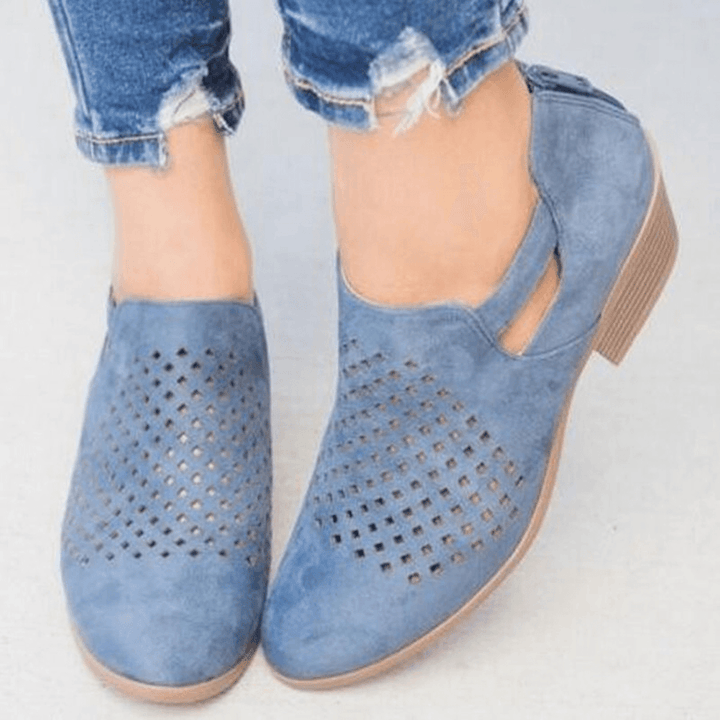 Large Size Women Pattern Hollow Out Suede Slip on Pumps