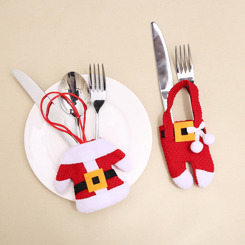 1Set Creative Christmas Small Clothes Pants Tableware Sets Kitchen Restaurant Hotel Layout Knife Fork Spoon Set Xmas Decorations