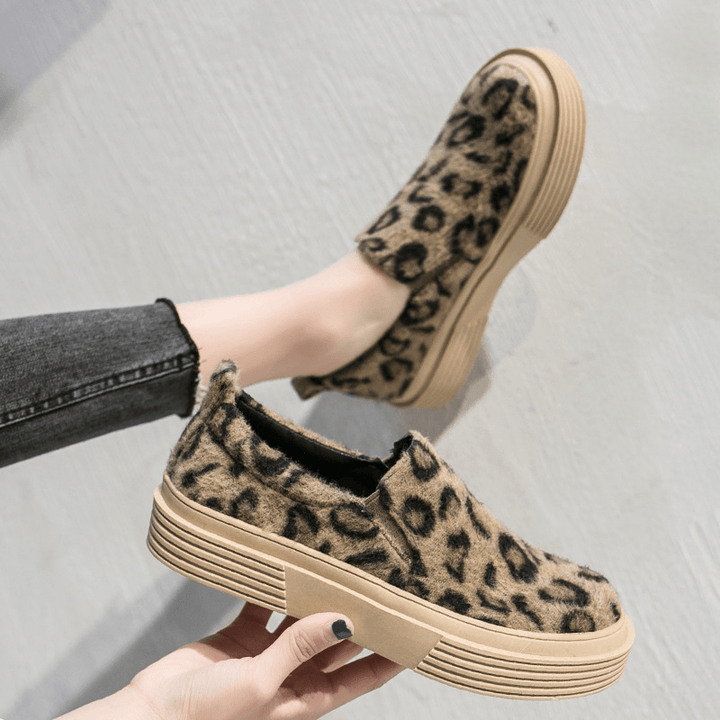 Women Large Size Leopard Suede Slip Resistant Comfy Casual Flats