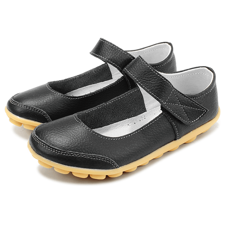 Big Size Women Soft Leather Breathable Comfy Flat Shoes Buckle round Toe Flats