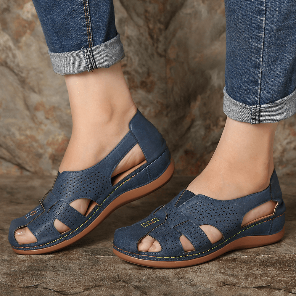 Women Elastic Band Hollow Out Breathable Casual Flats