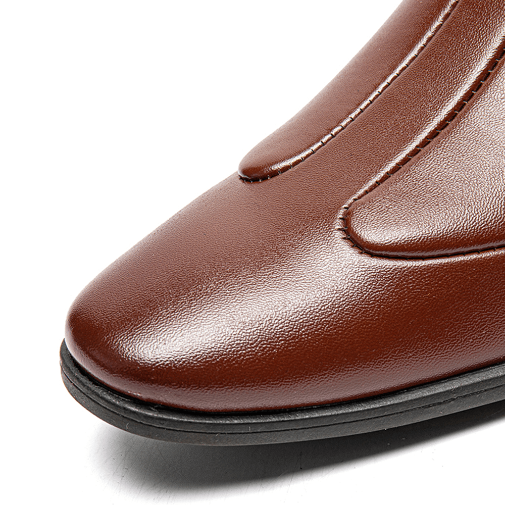 Men Breathable Pointed Head Comfy Slip-On Business Dress Shoes