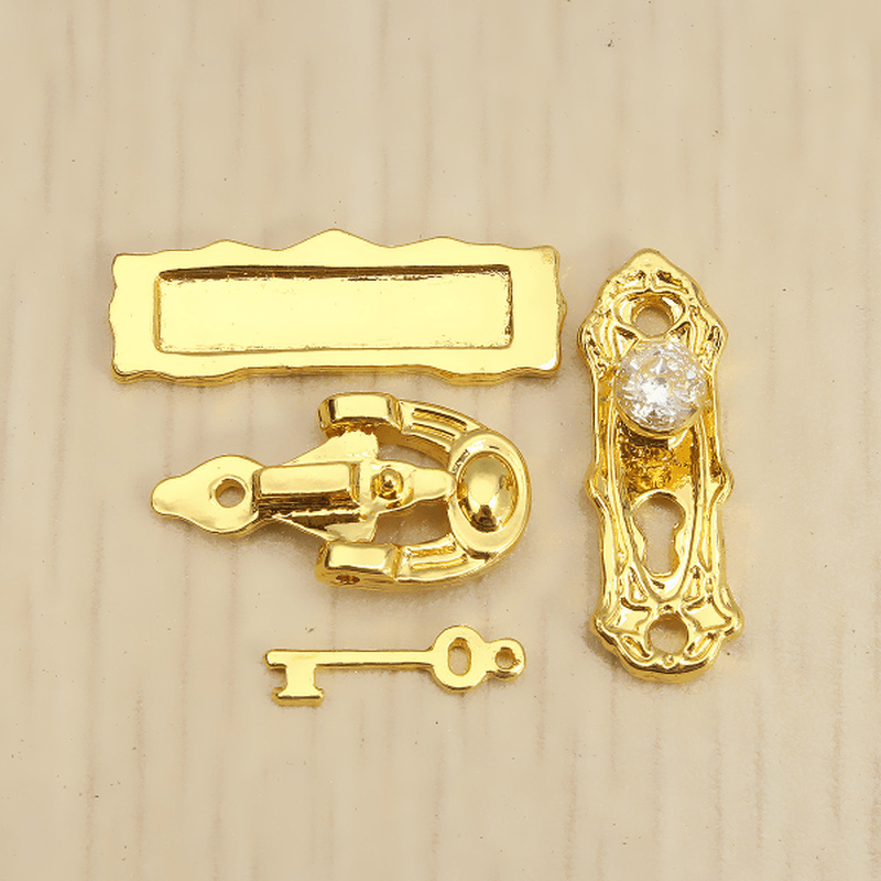 4Pcs 1:12 Miniature Metal Gold Door Lock Key Set for Dollhouse