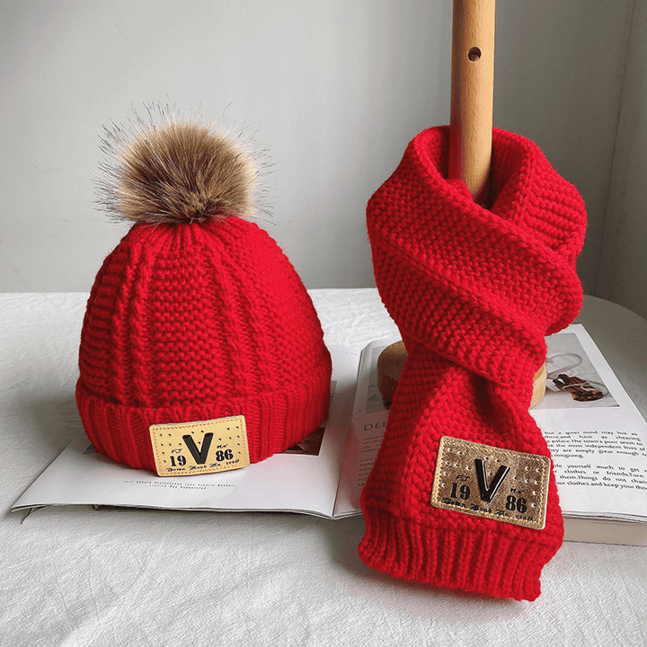 Children'S Hat and Scarf Two-Piece Autumn and Winter