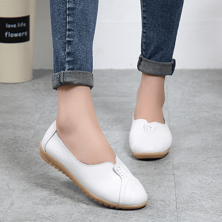 Women Casual Soft Leather Flat Shoes Driving Slip-Ons Comfortable Loafers