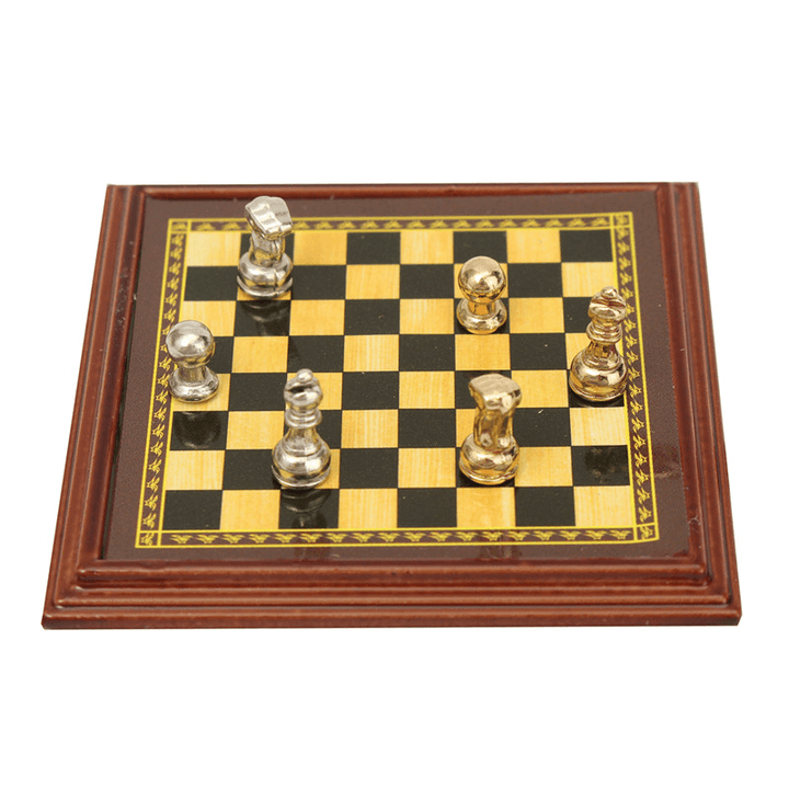 1:12 Scale Dollhouse Miniature Metal Chess Set Board Toys Home Room Ornaments