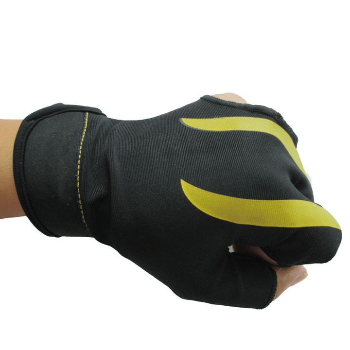 1Pc Billiards Three Finger Gloves Lycra anti Skid Snooker Billiard Cue Glove Pool Left Hand High Elasticity for Unisex