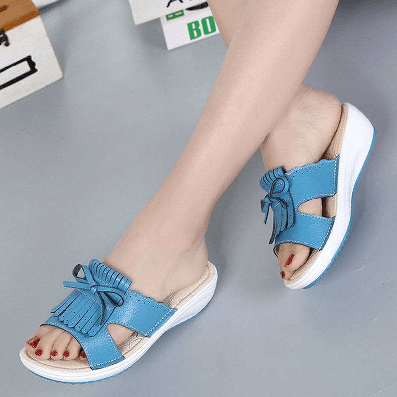 Women Slip on Causal Shoe Leather Tassel Flat Sandals