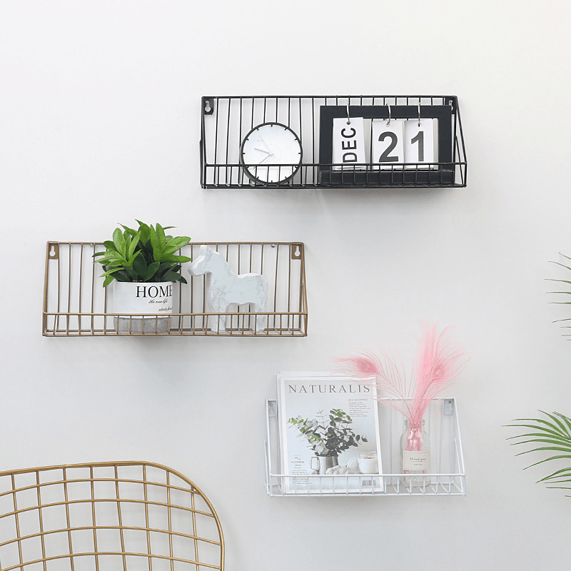 Wall Mounted Rustic Metal Wire Floating Storage Shelf Rack for Picture Frames Collectibles Decorative Items