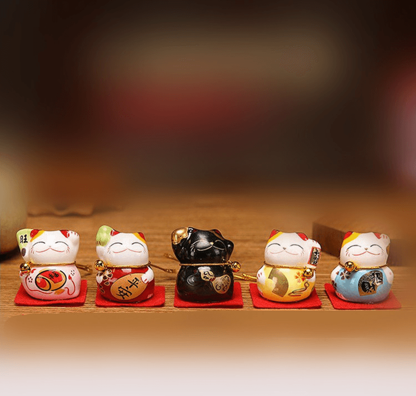 Small Lucky Cat Ceramic Car Interior Handicraft Ornaments