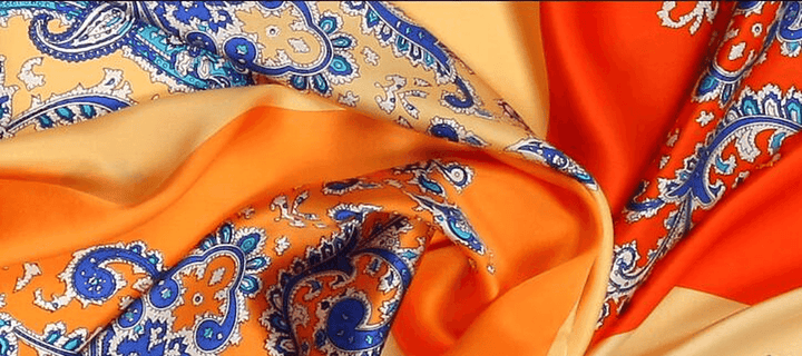 Fashion Simplicity Ladies Printed Silk Scarf