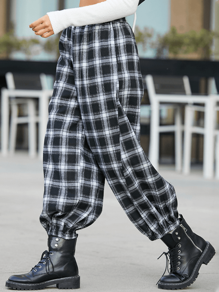 Women Plaid Print Elastic Waist Loose Stylish Beam Feet Pants Harem Pants with Pockets