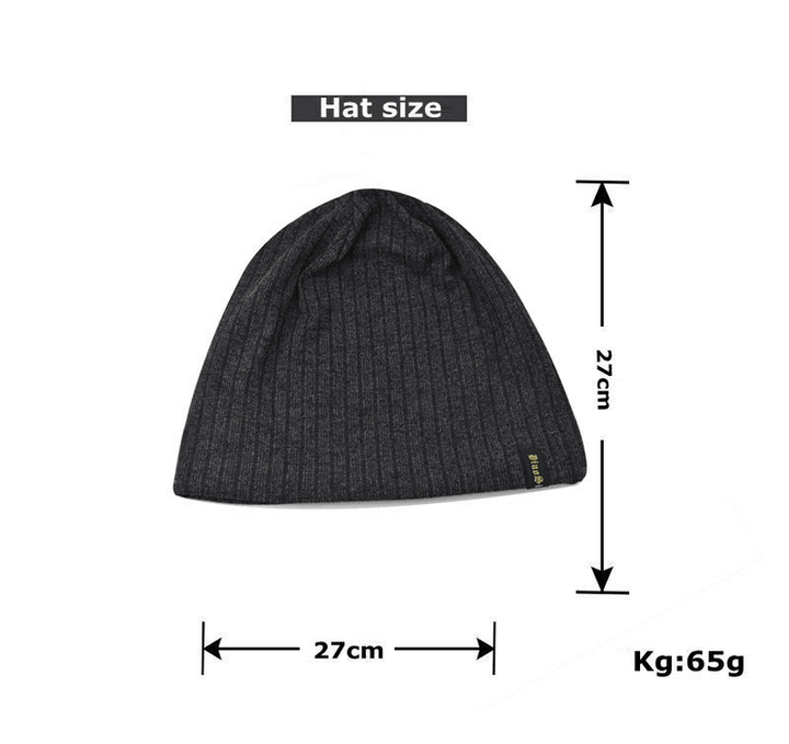 Baotou Thin Letter Embroidery Knitted Pile Hat