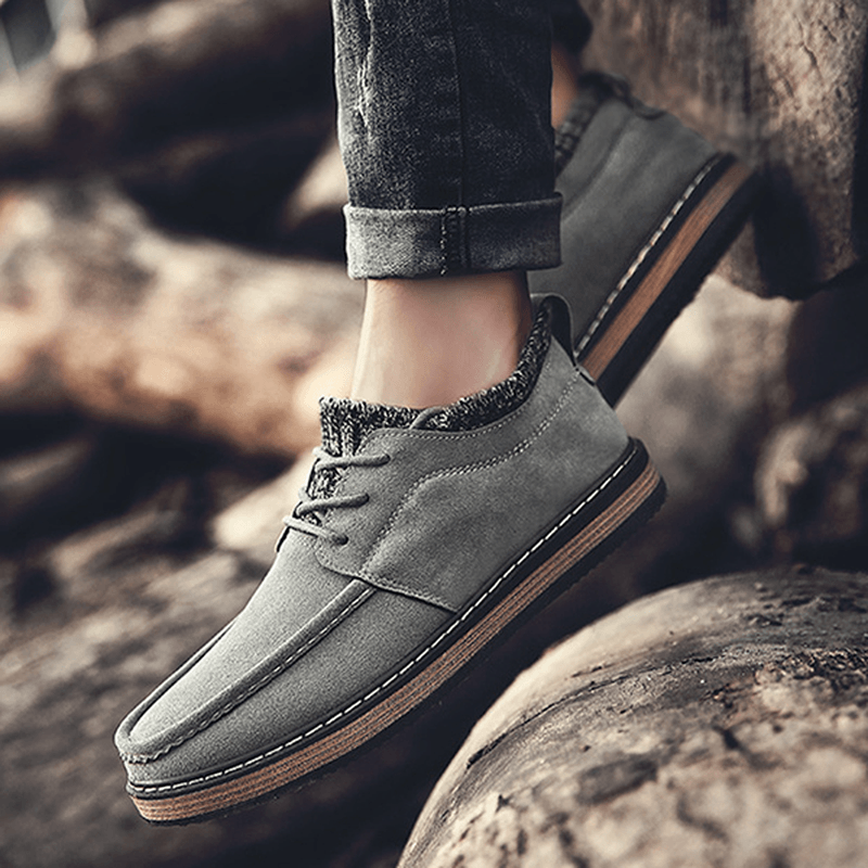 Men Brogue Style Knitted Suede Soft Sole Warm Oxfords Shoes