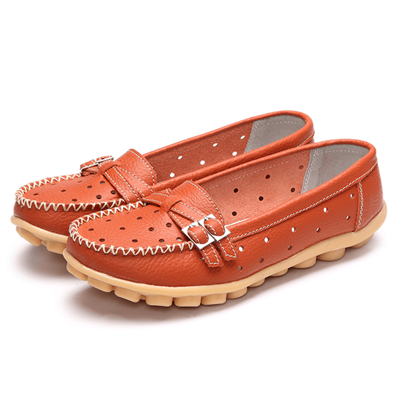 Women Flat Hollow Out Casual Soft Leather Slip on round Toe Loafers