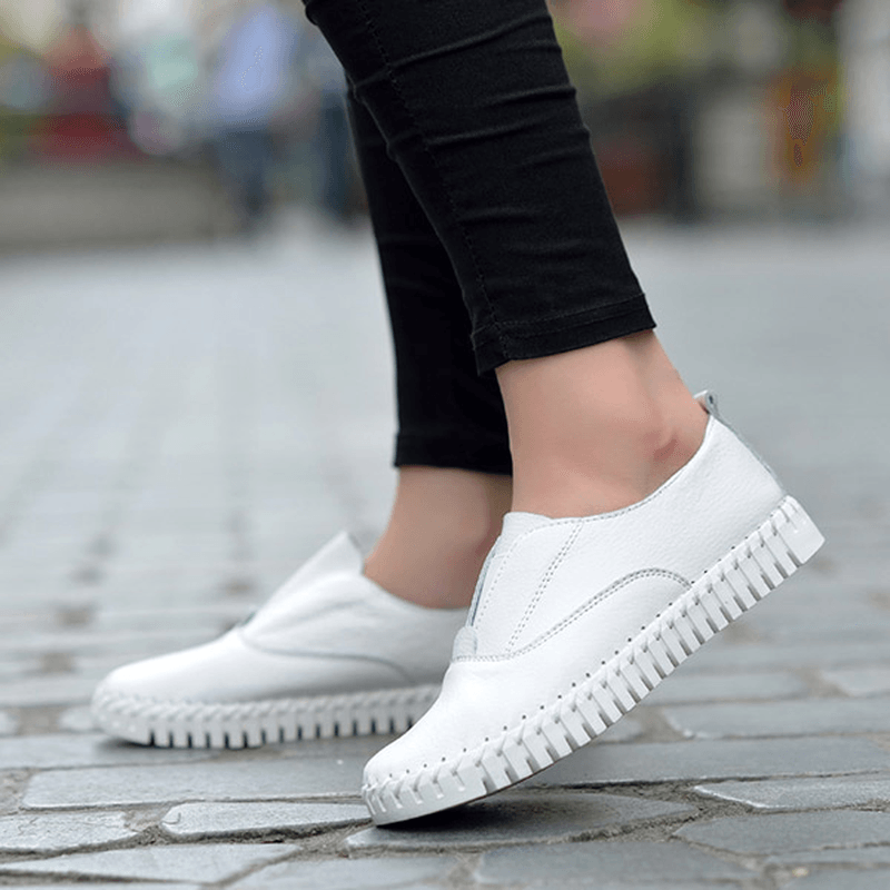 Women Spring Casual Flats Pointed Toe Soft Sole Shoes Slip on Flat Loafers