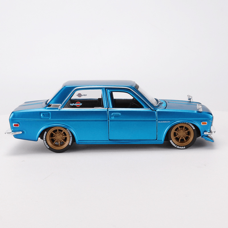 1971 Dassan DATSUN 510 Modified Version Simulation Alloy Car Model Toy Ornaments