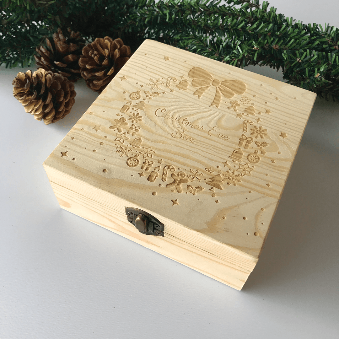 Christmas Decorations EVE BOX Christmas Wooden Carving Gift Box Creative Xmas Tree Box Chocolate Greeting Cards Apples Children Gift Box