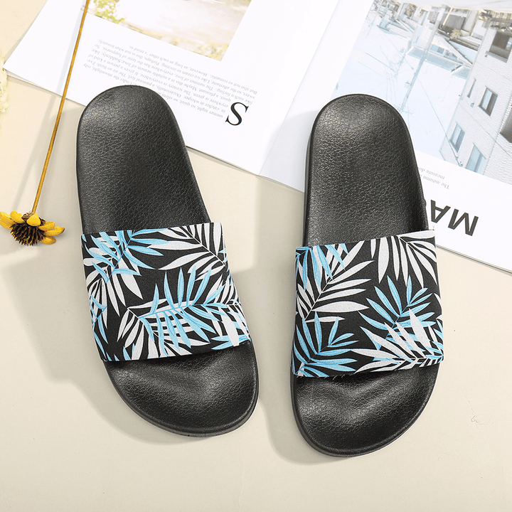 Women Maple Leaf Pattern Soft Sole Flat Slippers