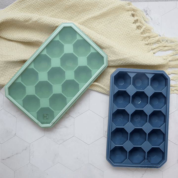 15 Grid Diamond Ice Tray Silicone Stackable Square Kitchen Ice Mold Set for Home Kitchen Accessories