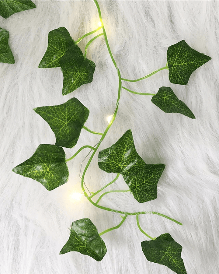 1X 2M Artificial Plants Led String Light Creeper Green Leaf Ivy Vine for Home Wedding Decor Lamp DIY Hanging Garden Yard Lighting (Come without Battery)