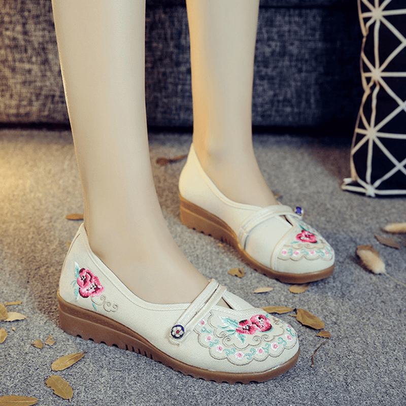 Flower Embroidery Comfortable Soft Flats