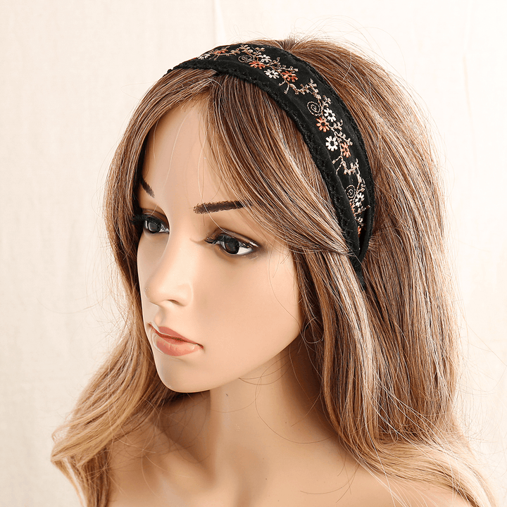 Ethnic Embroidery Lace Girl Headband Rural Girl Wind Suede Floral Fabric Headband Hair Accessories