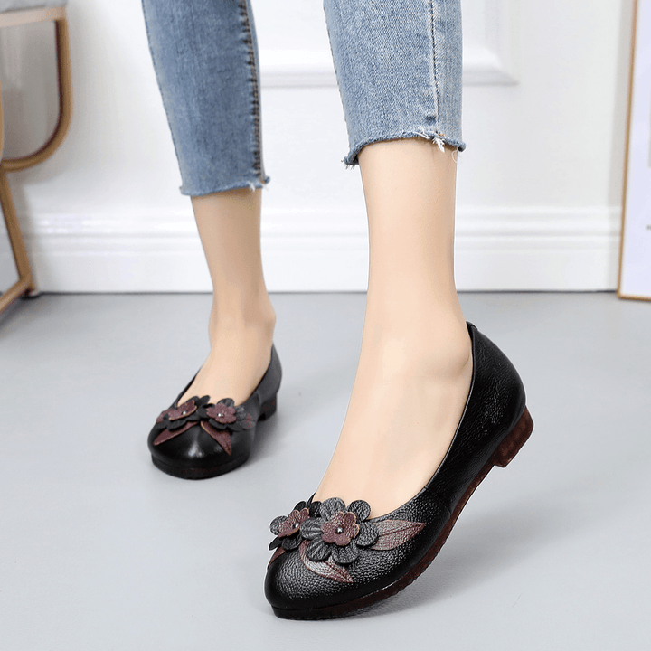 Women Flowers Decor Comfy Sole Soft Leather Loafers