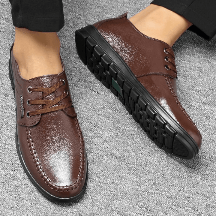 Men Pure Color Comfy Lace up Casual Leather Shoes