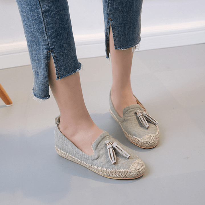 Tassel round Toe Slip on Flat Loafers for Women