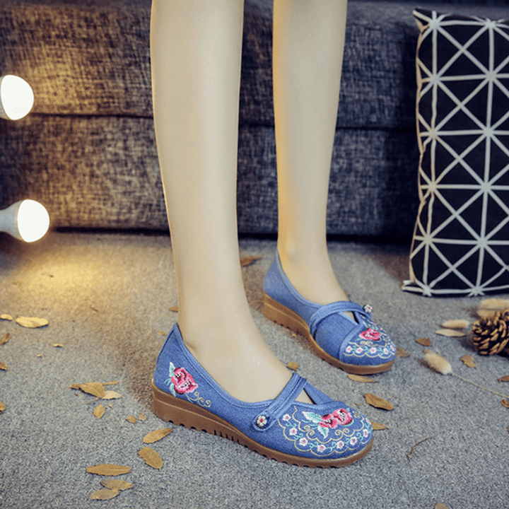 Flower Embroidery Comfortable Soft Flats