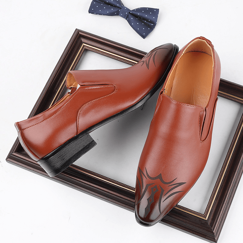 Men Leather Breathable Pointy Toe Soft Sole Slip on Business Casual Dress Shoes