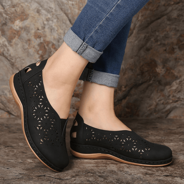 LOSTISY Women Hollow Out Slip Resistant Comfy Elastic Band Slip on Casual Flats