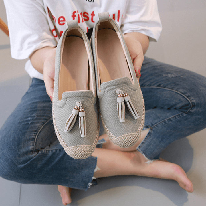 Tassel round Toe Slip on Flat Loafers for Women