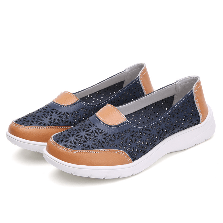 Women Hollow Leather Slip on Solid Color Soft Sole Flats