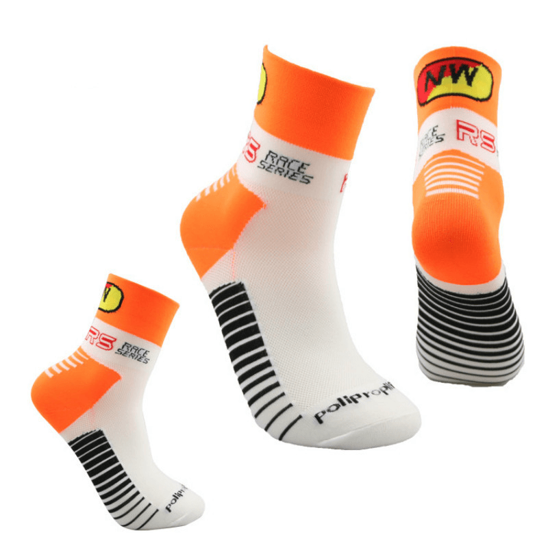 Professional Competition Cycling Socks Quick Drying and Perspiration