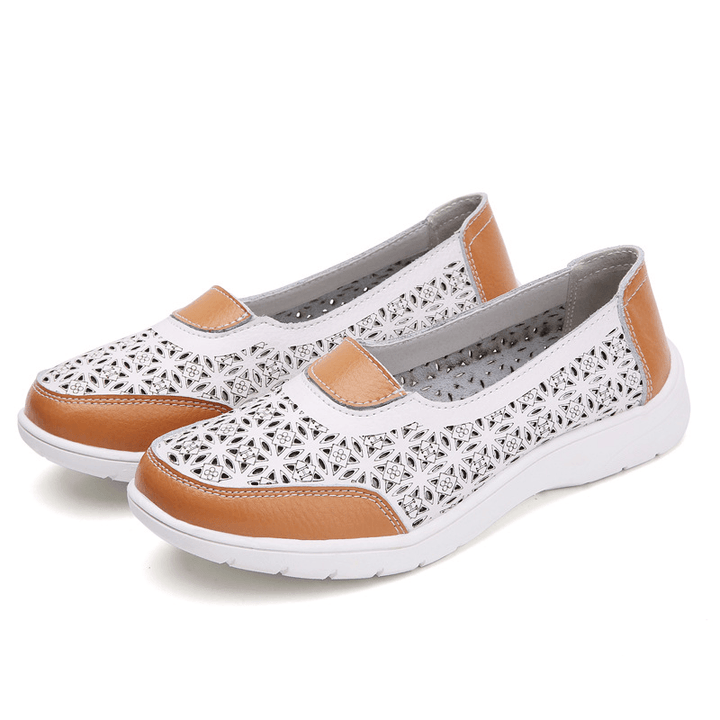 Women Hollow Leather Slip on Solid Color Soft Sole Flats