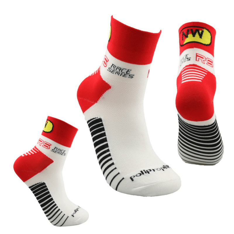 Professional Competition Cycling Socks Quick Drying and Perspiration